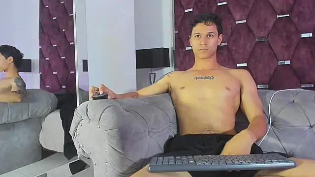 TonyBenedetti 웹캠 쇼