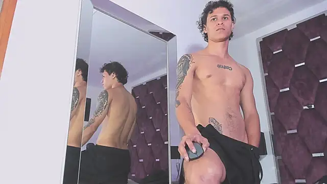 TonyBenedetti – webcam-show