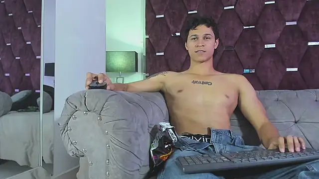 TonyBenedetti Pertunjukan Webcam