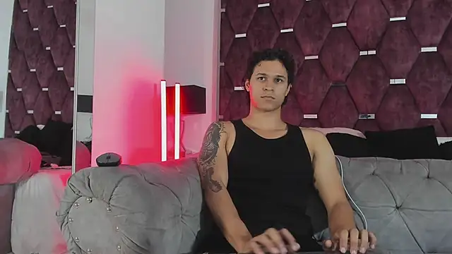 TonyBenedetti Show Webcam