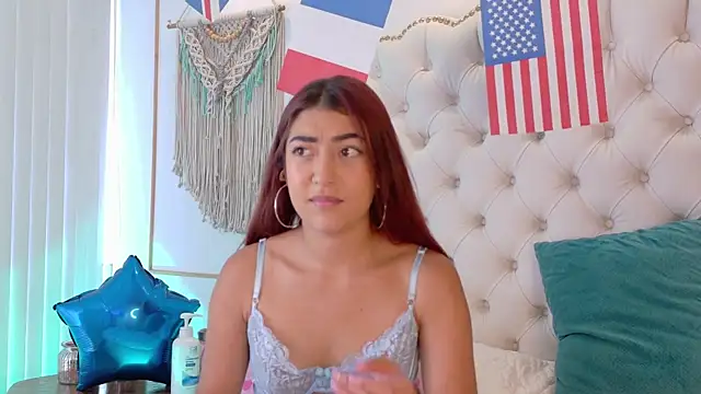 Sara_funy's Live XXX Chat