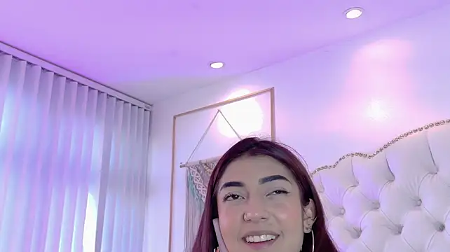 AriaStonne's Live XXX Chat