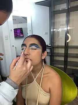 AriaStonne Adlı Modelin Canlı XXX Sohbeti