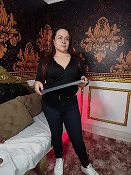 iliy_perverted 现场XXX聊天