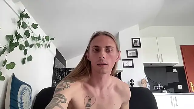 mi_chyort Webcamshow