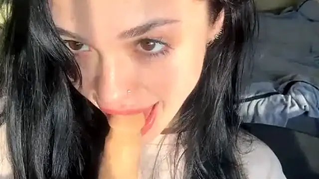 Jennifer_anniston's Webcam Show