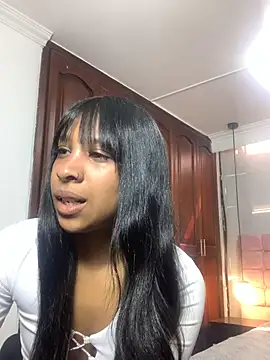 Chat +18 de ShayMilleer ao vivo