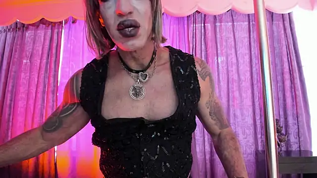 Lilith_madame_satan Show in webcam