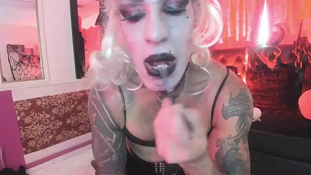 Lilith_madame_satan's Webcam Show