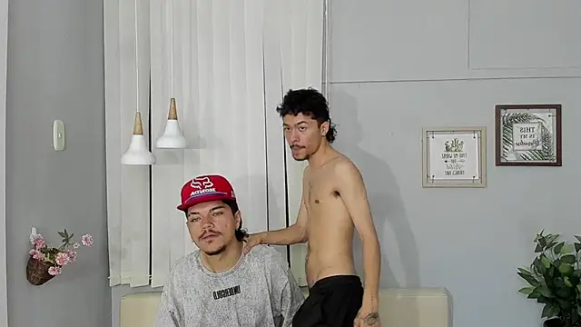Briian__'s Webcam Show