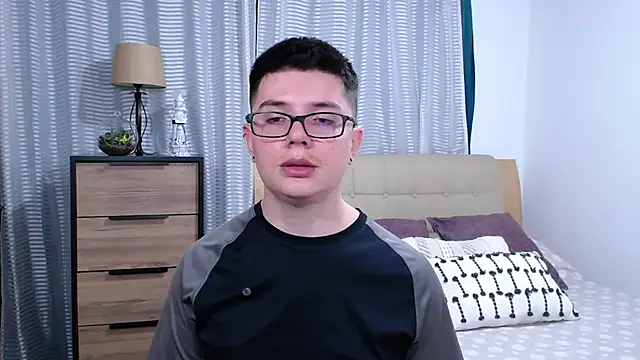 BlackFoXXX69's Webcam Show