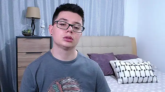 הופעת וובקאם של BlackFoXXX69