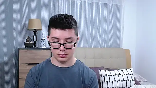 BlackFoXXX69 即時 XXX 聊天