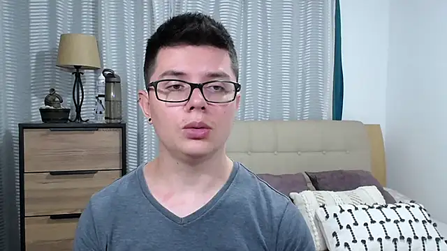 BlackFoXXX69 网络视讯表演