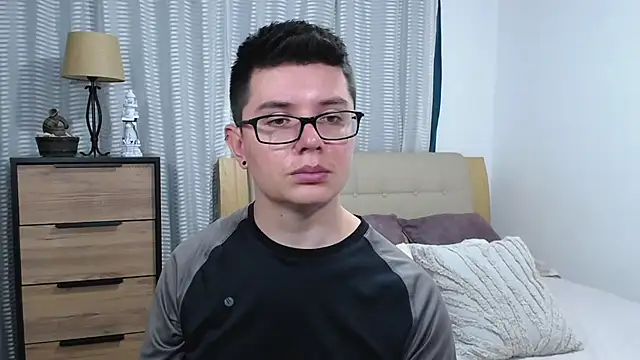 BlackFoXXX69のウェブカメラショー