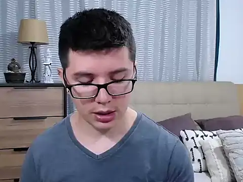 BlackFoXXX69 Adlı Modelin Web Kamerası Şovu