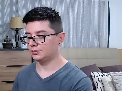 Вебкам-шоу BlackFoXXX69