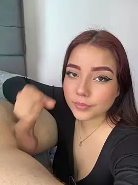 sarah_and_taylor Webcam show