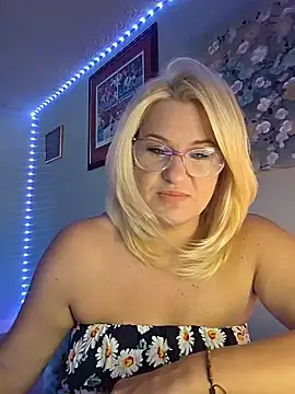 LadyB07's Webcam Show
