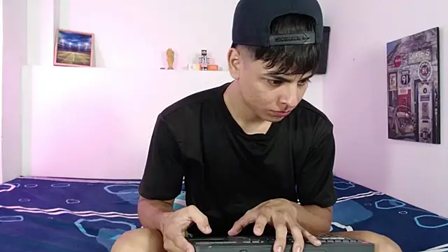 Logan_Jhonson19 Show Webcam