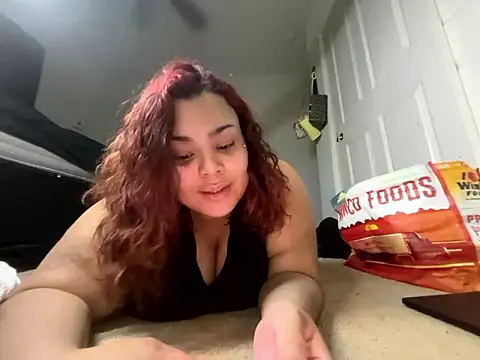 luvmesumscorpio661's Webcam Show