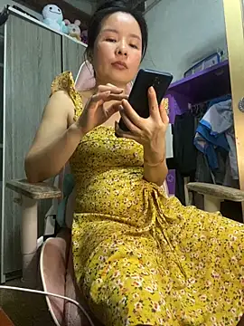 Ivy_Trix2 现场XXX聊天