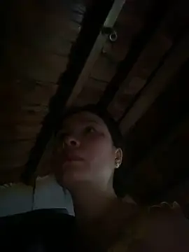 Czat XXX na żywo – Ivy_Trix2