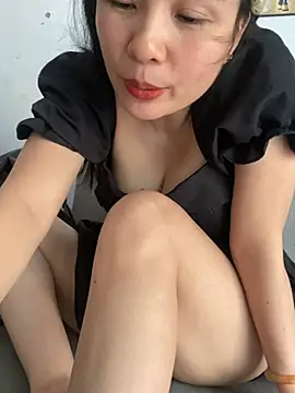 Ivy_Trix2 Show Webcam