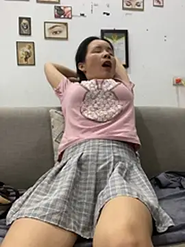 Chat XXX en directo de Ivy_Trix2