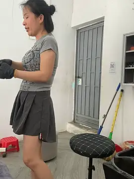 Ivy_Trix2のライブXXXチャット