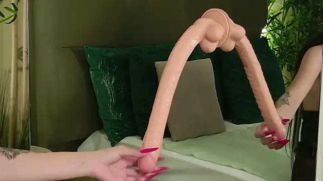 ErinEvans' Live XXX Chat