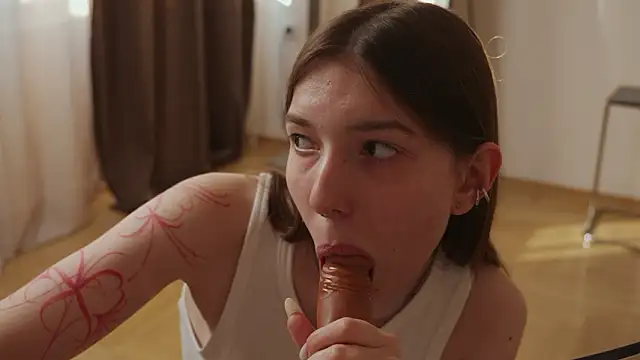 midori_meow's Webcam Show