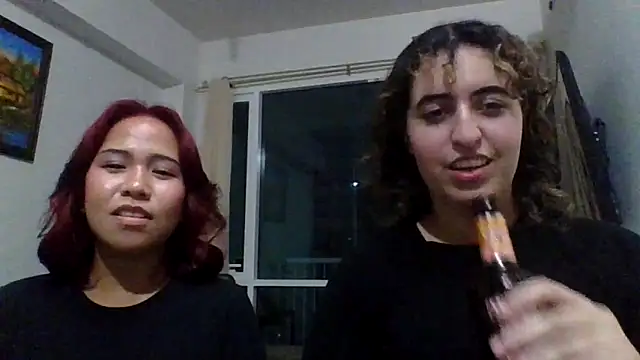 Вебкам-шоу yassiestar