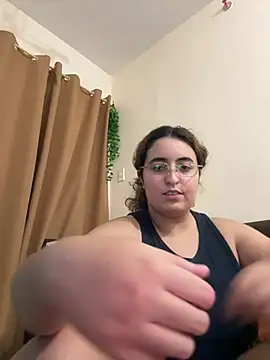 yassiestar Webcamshow