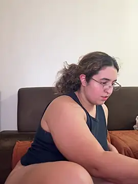 yassiestar – webcam-show