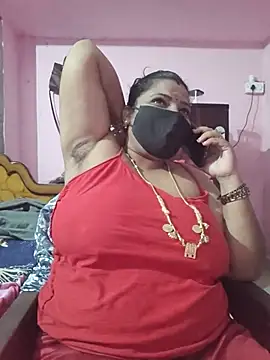 Show de tamil_lathikaaa na webcam