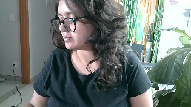 Show de midsize_94 na webcam
