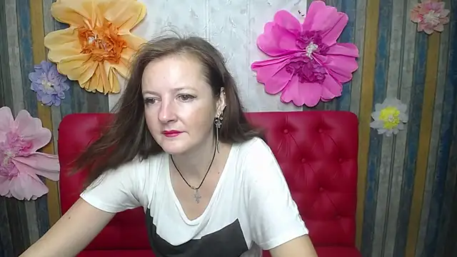 Pokazy przed kamerką – MeganPirs
