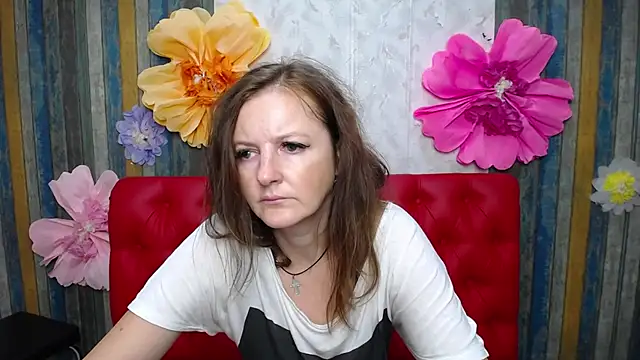MeganPirs élő XXX-chatje
