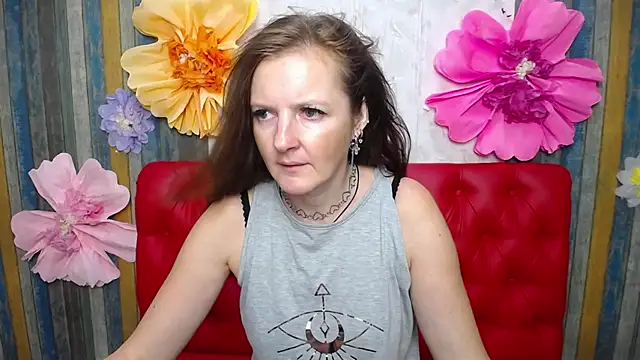 MeganPirs: απευθείας συνομιλία ΧΧΧ