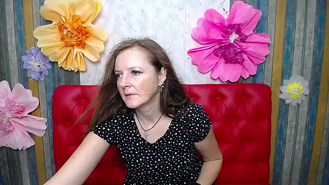 MeganPirs XXX чат на живо