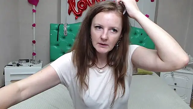 MeganPirs – Naživo XXX chat