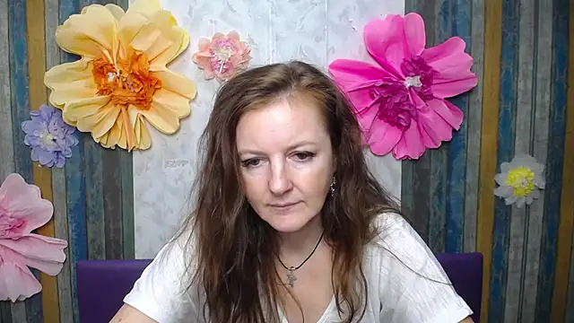 צ'אט XXX בשידור חי של MeganPirs