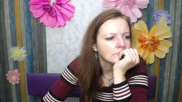 Živý XXX chat MeganPirs