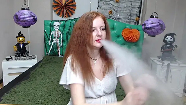 MeganPirs Chat XXX live