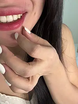 Lilyy_babyy Webcam-Show