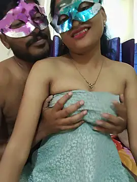 Show modela Sweet_Cpl_ na web-kameri