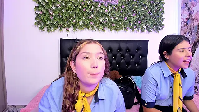 Webkamerová show valeria_and_zoe