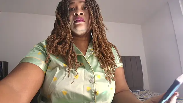 luxy_benet's Live XXX Chat