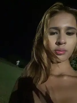 הופעת וובקאם של Angela_Garciaa